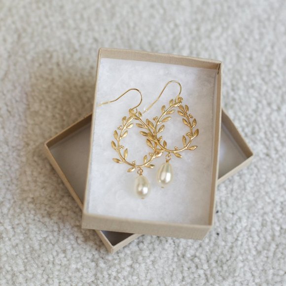 Gold Pearl Bridal Earrings - Picture 1 of 2